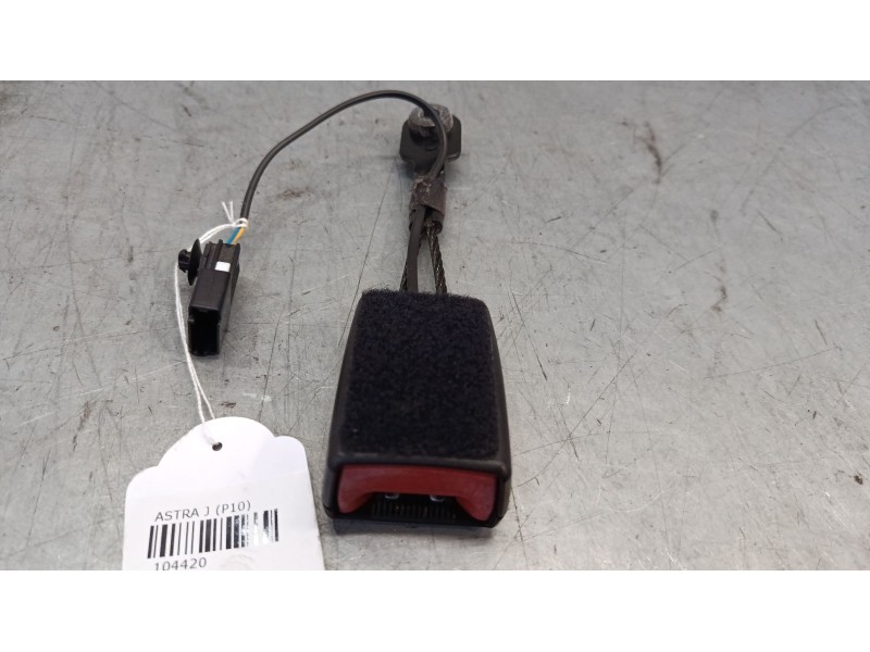 Recambio de anclaje cinturon delantero derecho para opel astra j (p10) 1.4 turbo (68) referencia OEM IAM   
