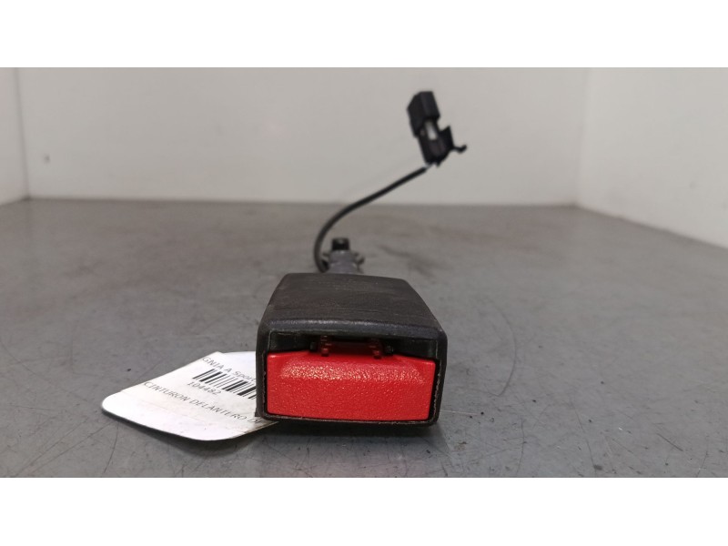 Recambio de anclaje cinturon delantero derecho para opel insignia a sports tourer (g09) 2.0 cdti (35) referencia OEM IAM   