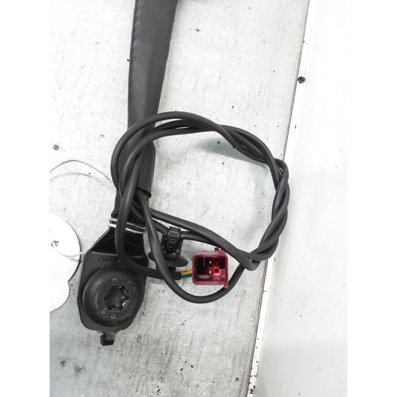 Recambio de anclaje cinturon delantero derecho para ford c-max ii (dxa/cb7, dxa/ceu) 1.0 ecoboost referencia OEM IAM AM51 R61208