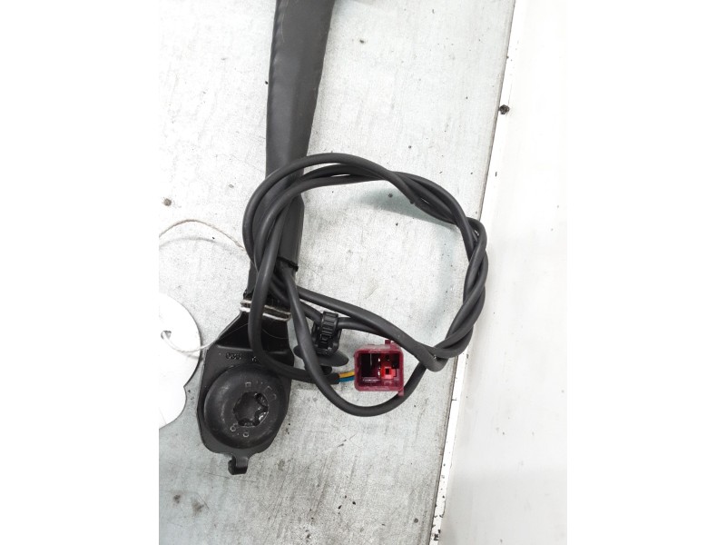 Recambio de anclaje cinturon delantero derecho para ford c-max ii (dxa/cb7, dxa/ceu) 1.0 ecoboost referencia OEM IAM AM51 R61208