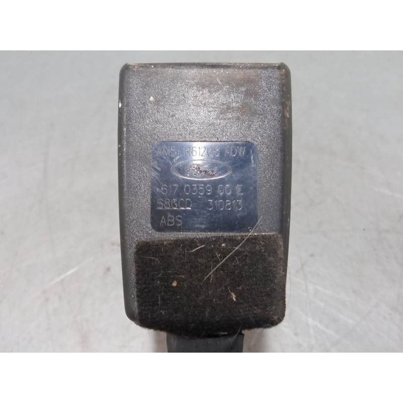 Recambio de anclaje cinturon delantero derecho para ford c-max ii (dxa/cb7, dxa/ceu) 1.0 ecoboost referencia OEM IAM AM51 R61208