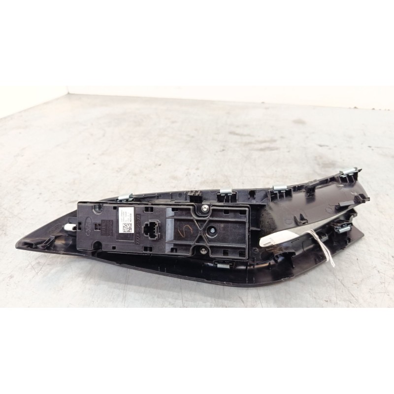 Recambio de mando elevalunas delantero izquierdo para ford fiesta vii (hj, hf) 1.0 ecoboost referencia OEM IAM HIBT14540DC  