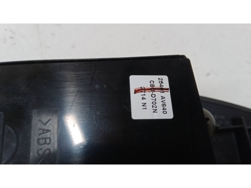 Recambio de mando elevalunas delantero izquierdo para nissan primera hatchback (p12) 1.6 referencia OEM IAM 25401 AV640  