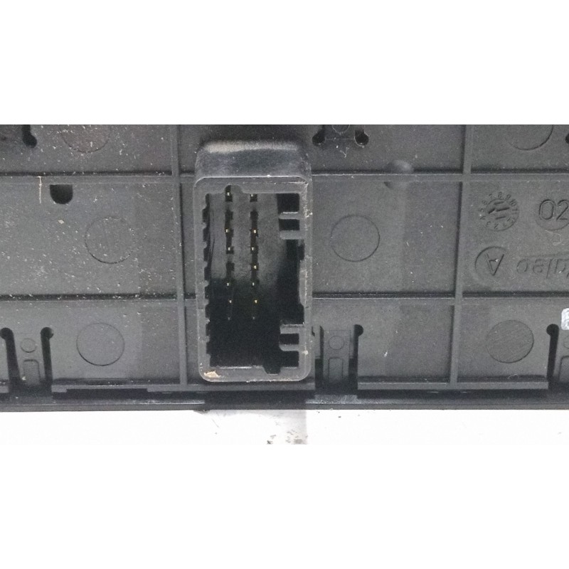 Recambio de mando elevalunas delantero izquierdo para renault laguna iii grandtour (kt0/1) 1.5 dci (kt0a, kt0r, kt02) referencia