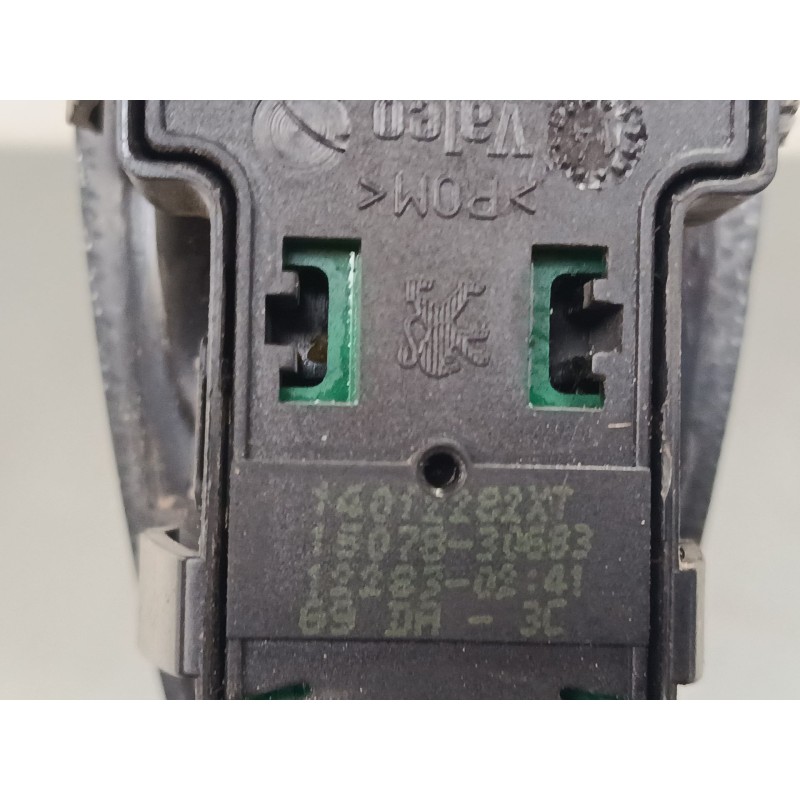 Recambio de mando elevalunas delantero izquierdo para fiat scudo furgoneta (270_, 272_) 1.6 d multijet referencia OEM IAM 000327