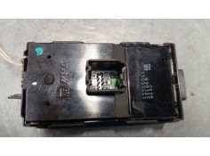 Recambio de mando elevalunas delantero izquierdo para opel insignia a sports tourer (g09) 2.0 cdti (35) referencia OEM IAM 13305 2