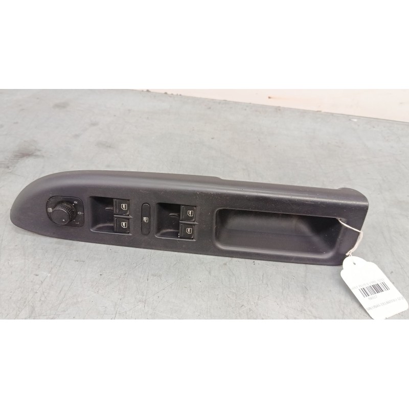 Recambio de mando elevalunas delantero izquierdo para volkswagen golf plus v (5m1, 521) 1.9 tdi referencia OEM IAM 1K4959857B  