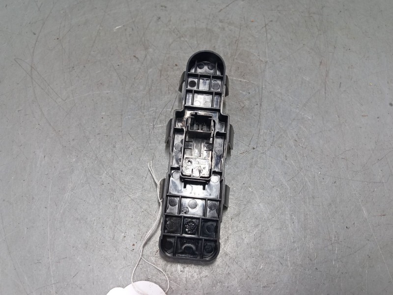 Recambio de mando elevalunas delantero derecho para citroën c4 coupé (la_) 1.6 16v referencia OEM IAM   