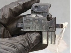 Recambio de mando elevalunas trasero izquierdo para nissan qashqai i (j10, nj10) 1.6 referencia OEM IAM 25411BR00A   2