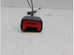 Recambio de anclaje cinturon delantero izquierdo para skoda superb ii station wagon (3t5) 2.0 tdi 16v referencia OEM IAM    2