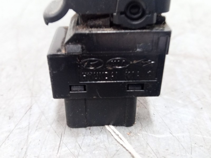 Recambio de mando elevalunas delantero derecho para hyundai tucson (jm) 2.0 referencia OEM IAM   