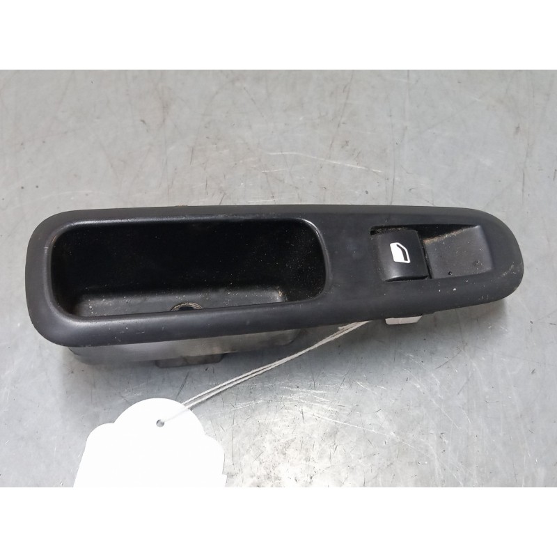 Recambio de mando elevalunas trasero derecho para citroën c4 picasso ii 1.6 hdi 90 referencia OEM IAM   