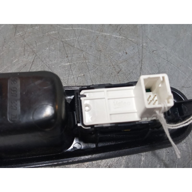 Recambio de mando elevalunas trasero derecho para citroën c4 picasso ii 1.6 hdi 90 referencia OEM IAM   