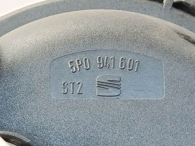 Recambio de faro antiniebla izquierdo para seat ibiza iii (6l1) 1.4 16v referencia OEM IAM   