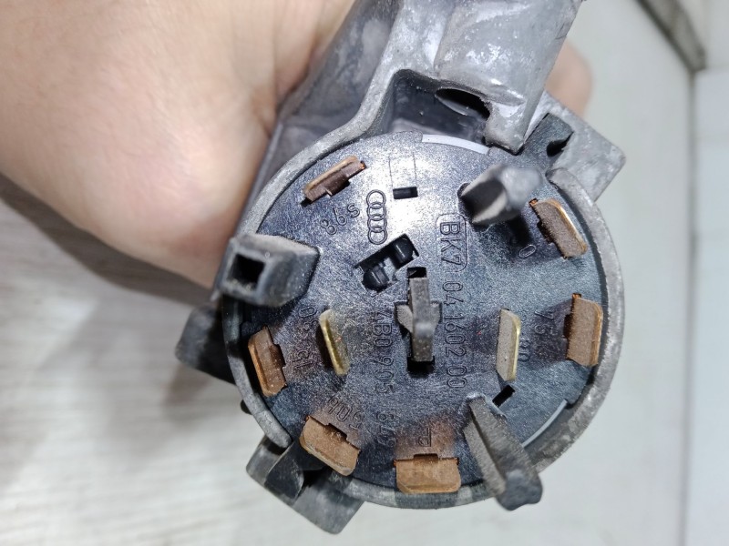 Recambio de clausor para seat ibiza iii (6l1) 1.9 tdi referencia OEM IAM 4B0905851C  IKE