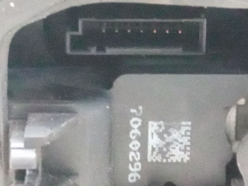 Recambio de cerradura puerta trasera derecha para bmw 3 (e90) 320 d referencia OEM IAM 7060296  