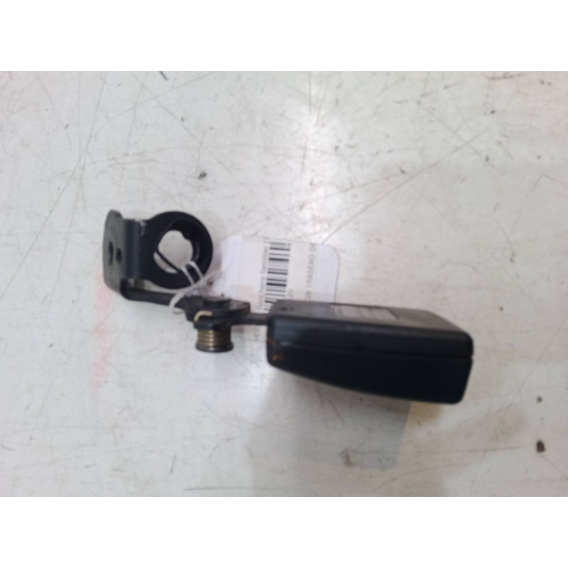 Recambio de anclaje cinturon trasero derecho para skoda superb ii station wagon (3t5) 2.0 tdi 16v referencia OEM IAM   