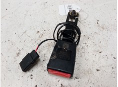 Recambio de anclaje cinturon delantero derecho para fiat 500l (351_, 352_) 1.4 (199lyb1b) referencia OEM IAM 34133044F  