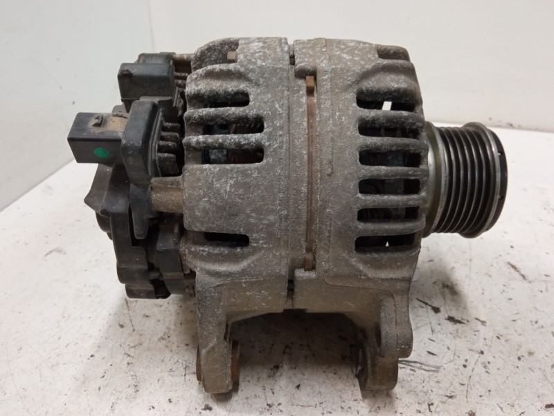 Recambio de alternador para seat cordoba (6l2) 1.4 tdi referencia OEM IAM 045903023 0124325012 