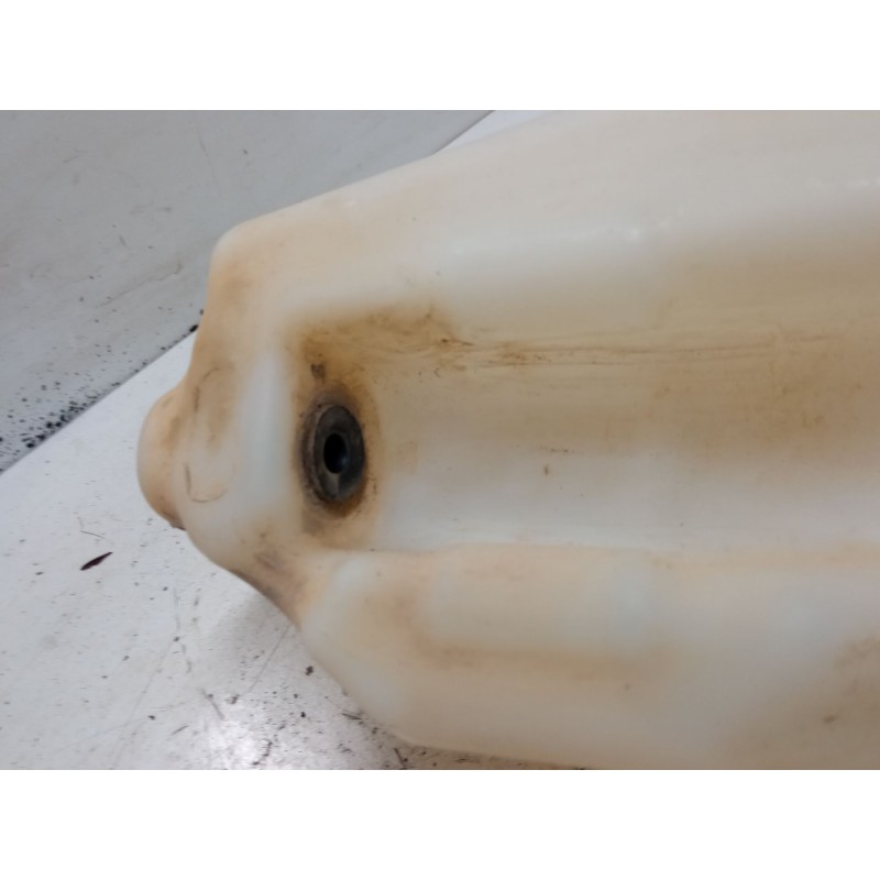 Recambio de deposito limpiaparabrisas para fiat panda / panda classic (169_) 1.2 (169.axb11, 169.axb1a) referencia OEM IAM   