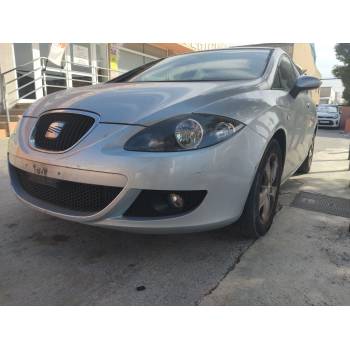 SEAT LEON (1P1)