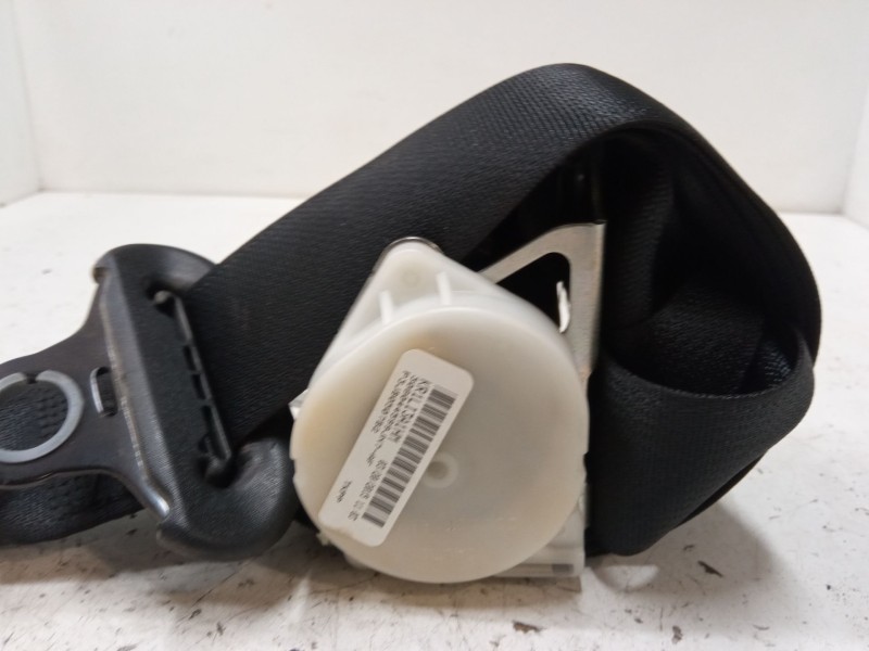 Recambio de cinturon seguridad trasero derecho para peugeot 108 1.2 referencia OEM IAM KR1LI3A1HM  