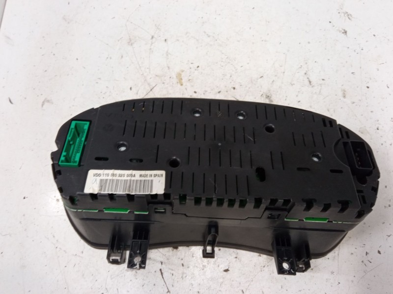Recambio de cuadro instrumentos para volkswagen polo iv (9n_, 9a_) 1.4 tdi referencia OEM IAM 6Q0920803D  