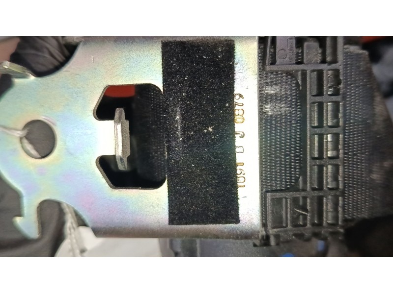 Recambio de cinturon seguridad trasero derecho para peugeot 2008 i (cu_) 1.2 thp 110 / puretech 110 referencia OEM IAM 96781656X