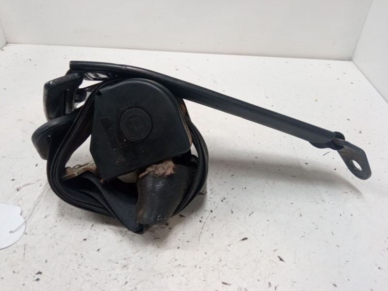 Recambio de cinturon seguridad delantero izquierdo para peugeot 205 sr referencia OEM IAM   