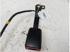 Recambio de anclaje cinturon delantero derecho para kia cee´d hatchback (ed) 1.4 referencia OEM IAM    2