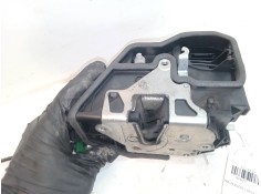Recambio de cerradura puerta trasera izquierda para bmw x3 (e83) 2.0 d referencia OEM IAM 7202147   2