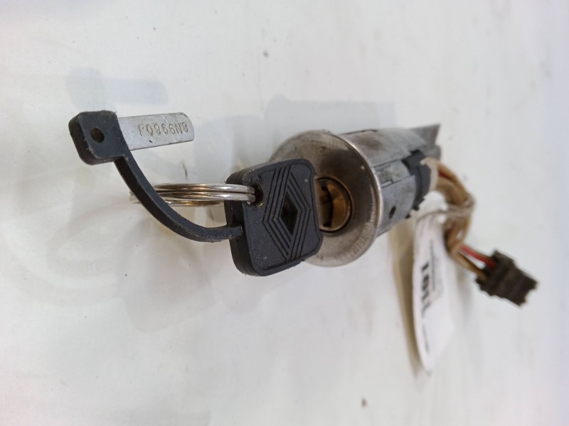 Recambio de clausor para renault 4 (112_) 1.1 referencia OEM IAM   
