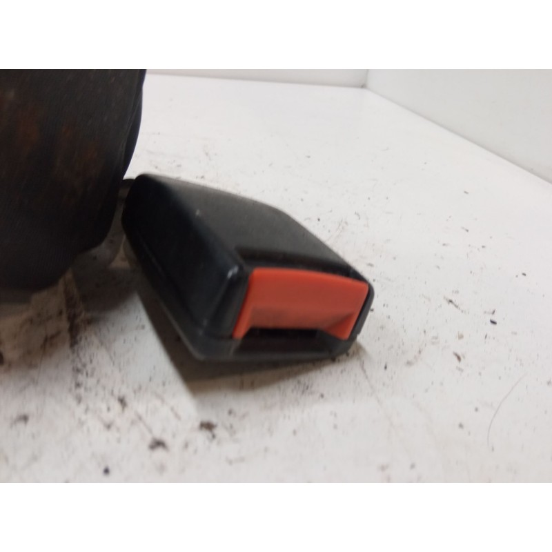 Recambio de anclaje cinturon delantero derecho para volkswagen golf iii 1.8 gl 19 rv - 2e referencia OEM IAM   
