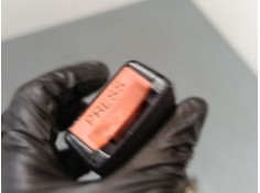 Recambio de anclaje cinturon delantero derecho para nissan terrano ii (r20) 2.7 td 4wd referencia OEM IAM 868427f010   2