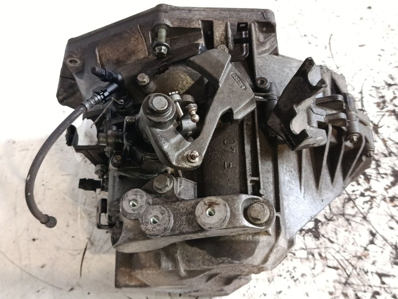 Recambio de caja de cambios manual 6 velocidades para opel insignia a sports tourer (g09) 2.0 cdti (35) referencia OEM IAM 55561