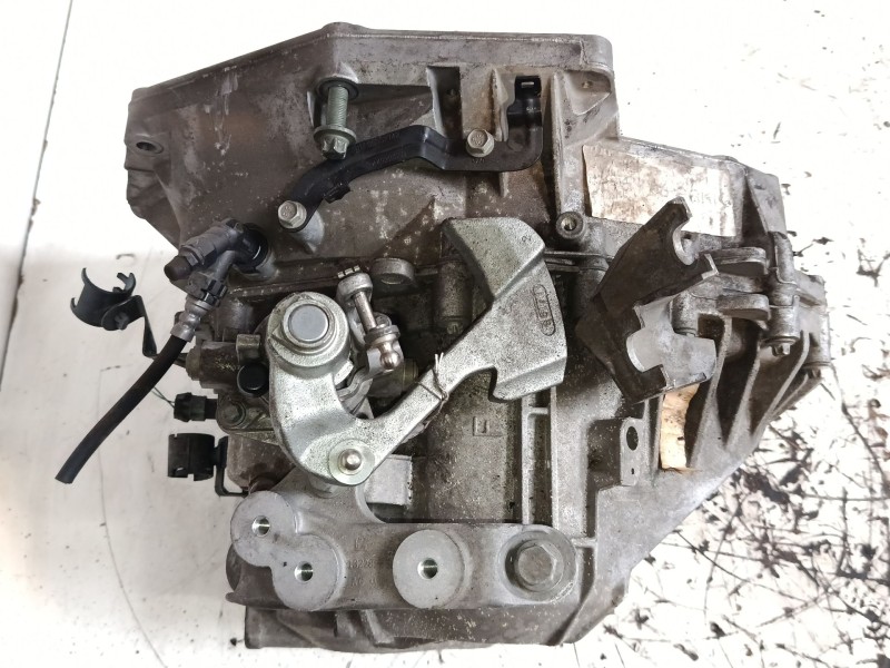 Recambio de caja de cambios manual 6 velocidades para opel insignia a (g09) 2.0 cdti (68) referencia OEM IAM 55561696  