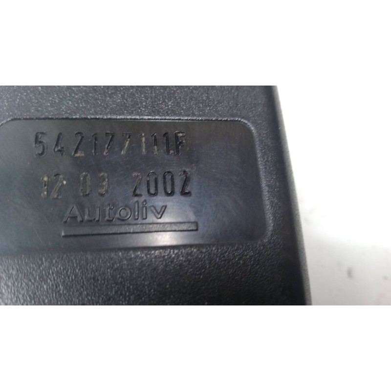Recambio de anclaje cinturon delantero derecho para renault megane i (ba0/1_) 1.9 dti (ba1u) referencia OEM IAM 542177111F  
