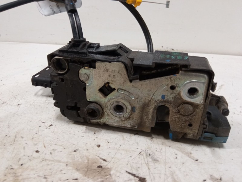 Recambio de cerradura puerta trasera izquierda para peugeot 207 sw (wk_) 1.4 16v referencia OEM IAM   