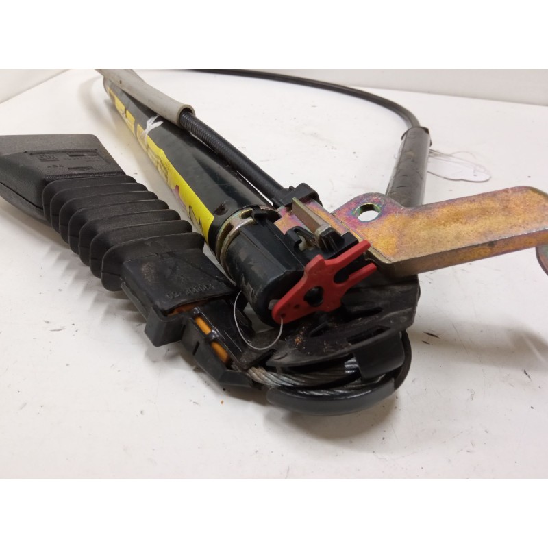 Recambio de anclaje cinturon delantero derecho para opel corsa b (s93) 1.0 i 12v (f08, f68, m68) referencia OEM IAM   