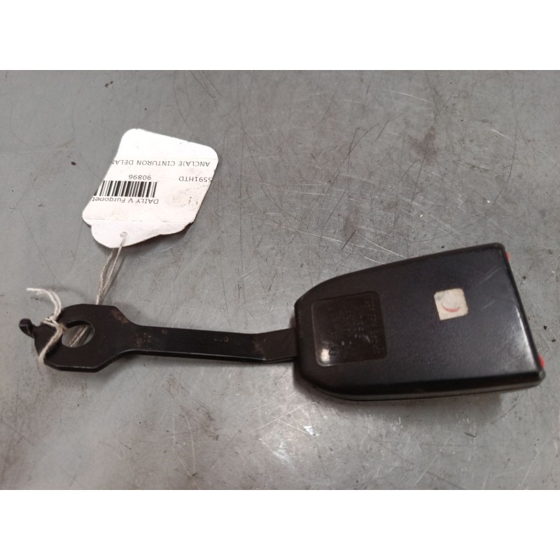 Recambio de anclaje cinturon delantero derecho para iveco daily v furgoneta 29s13, 29l13, 35c13, 35s13, 40c13, 40s13 referencia 