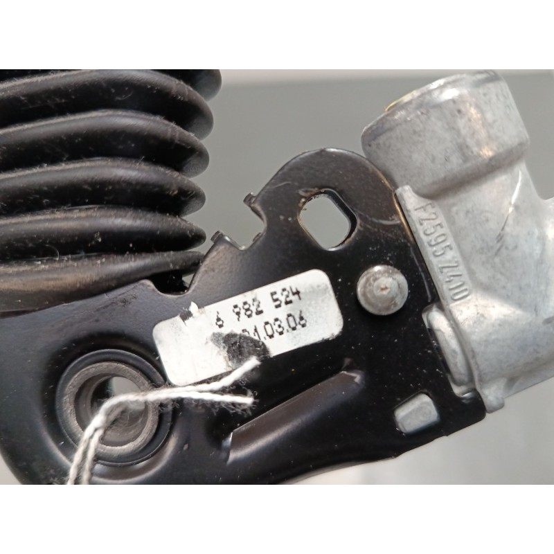 Recambio de anclaje cinturon delantero derecho para bmw 7 (e65, e66, e67) 730 i, li referencia OEM IAM 6982524  