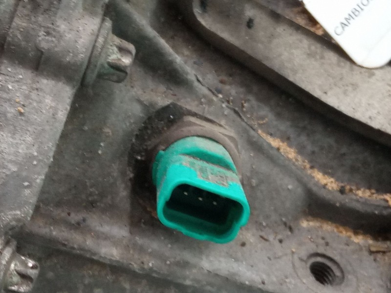 Recambio de caja de cambios manual 6 velocidades para dacia duster (hs_) 1.5 dci (hsaj) referencia OEM IAM TL4B075 320103562R 