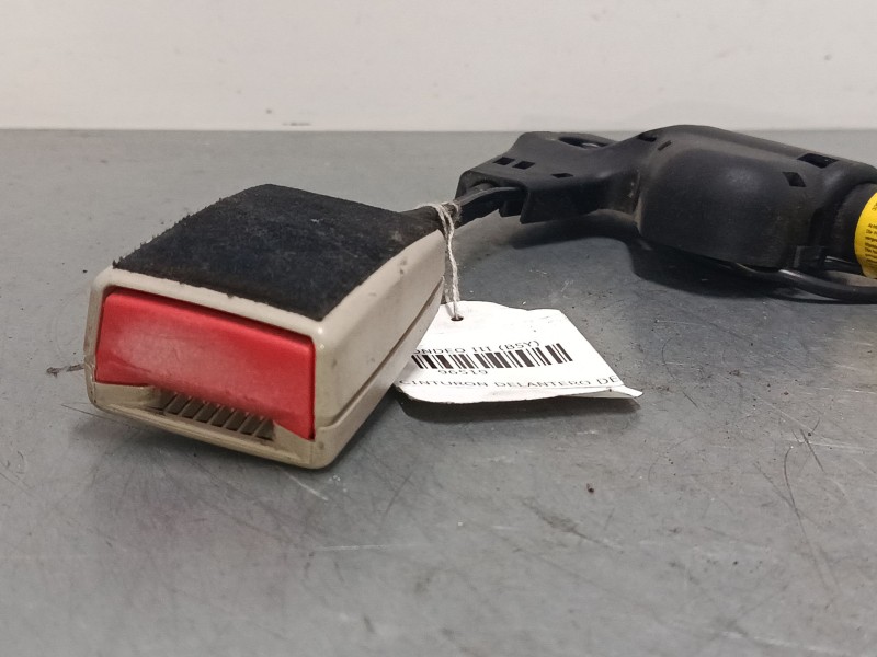 Recambio de anclaje cinturon delantero derecho para ford mondeo iii (b5y) 2.0 16v referencia OEM IAM 1S71F61208  