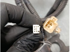 Recambio de anclaje cinturon delantero derecho para toyota avensis (_t25_) 1.8 (zzt251_) referencia OEM IAM    2