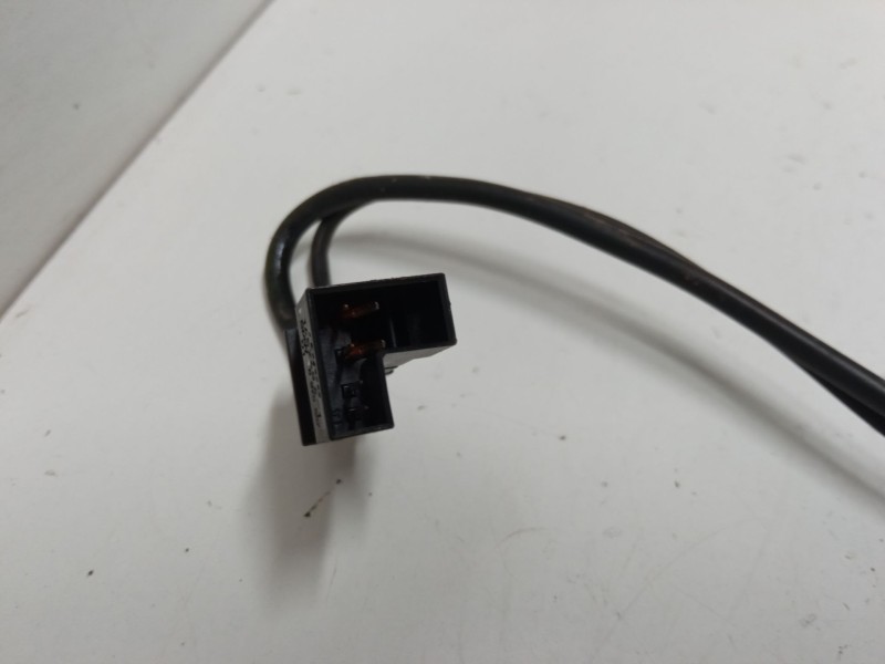 Recambio de anclaje cinturon delantero derecho para bmw 3 (e90) 320 d referencia OEM IAM   