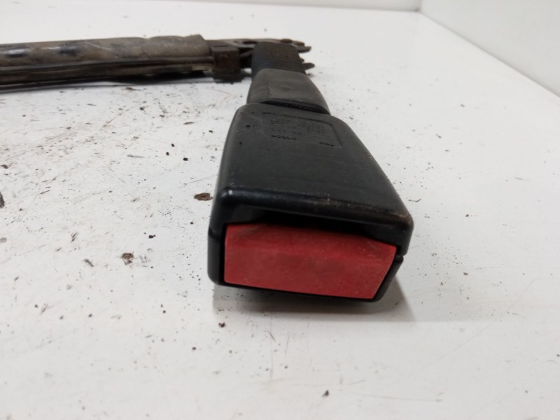 Recambio de anclaje cinturon delantero derecho para bmw 3 (e90) 320 d referencia OEM IAM   