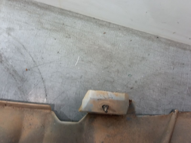 Recambio de paragolpes trasero para peugeot 108 1.2 referencia OEM IAM 1612229580  