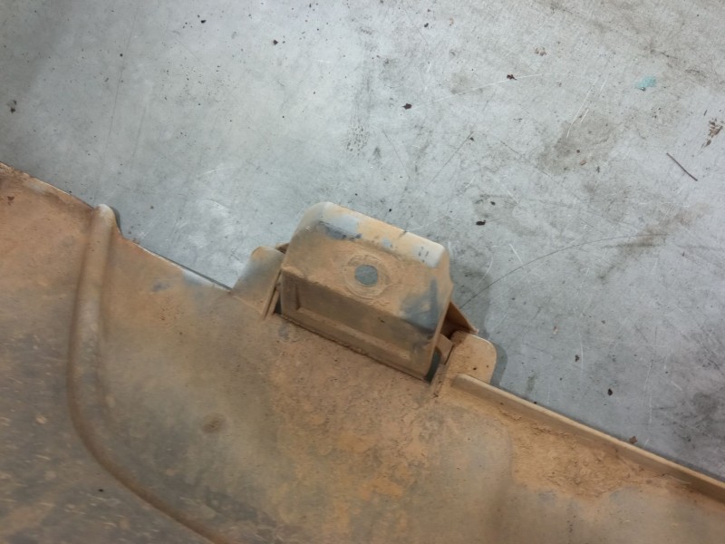 Recambio de paragolpes trasero para peugeot 108 1.2 referencia OEM IAM 1612229580  