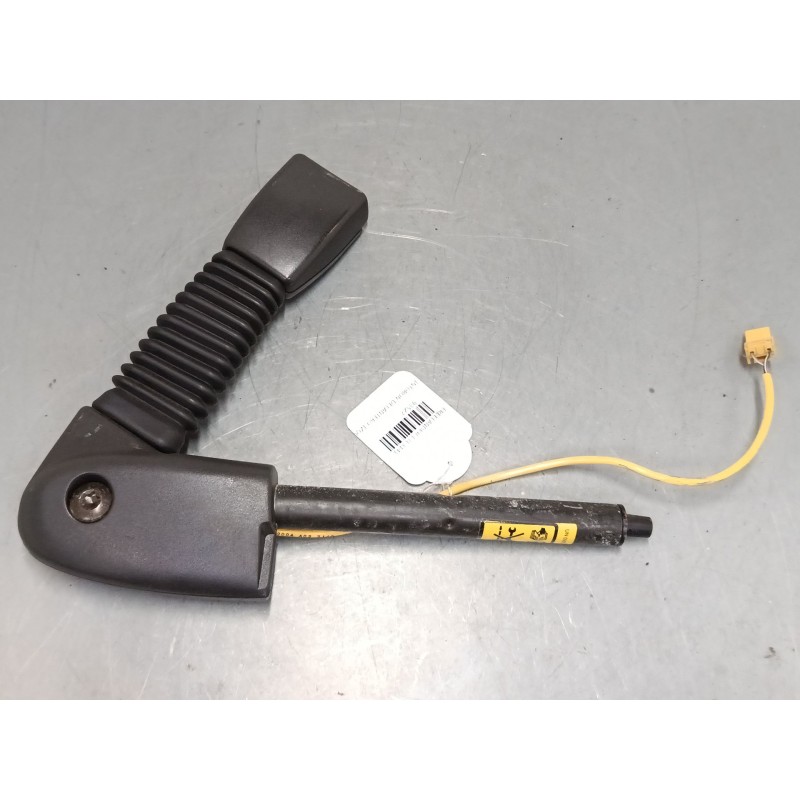 Recambio de anclaje cinturon delantero izquierdo para land rover freelander i (l314) 2.0 di 4x4 referencia OEM IAM EVB104570LHT 