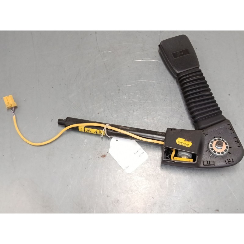 Recambio de anclaje cinturon delantero izquierdo para land rover freelander i (l314) 2.0 di 4x4 referencia OEM IAM EVB104570LHT 